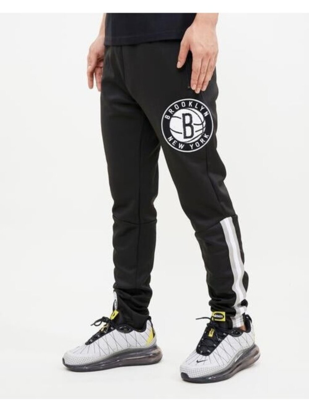 Pro Standard NBA Brooklyn Nets Pro Team Track Pants Size L